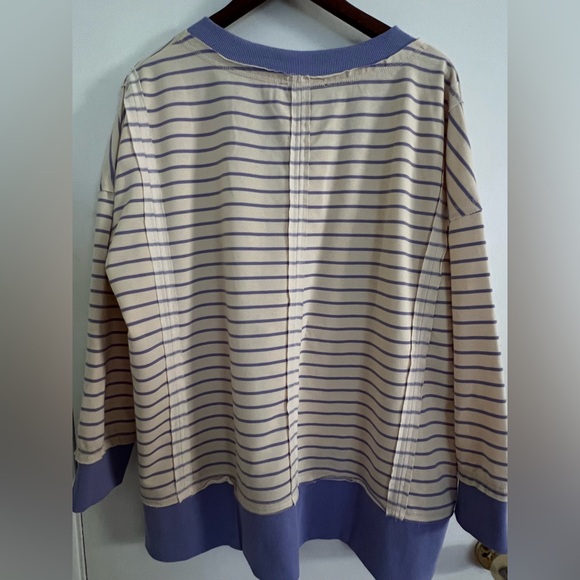 White Birch Black Label Springtime Stripes Weekender V-Neck Pullover, NWT, M - Picture 3 of 16